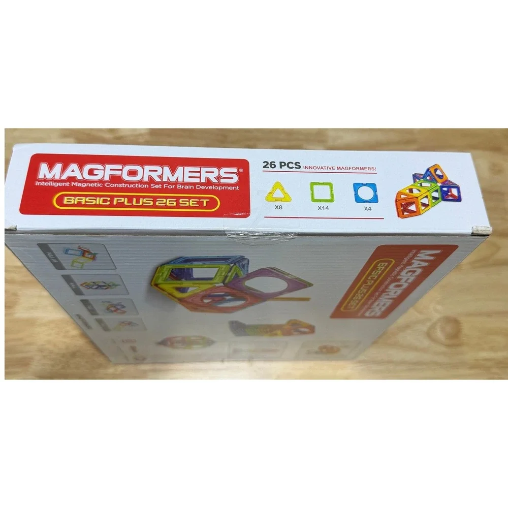 MAGFORMERS Basic Plus 26 Piece Magnetic Building Set Factory Sealed